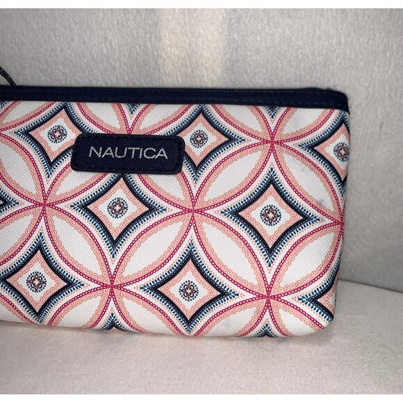 NEW Nautica Geo Print PVC Zip Pouch - Picture 11 of 11